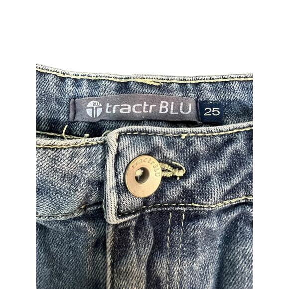 Tractr Blu Womens Cut off Jean Shorts sz 25 Denim Festival - Picture 2 of 4